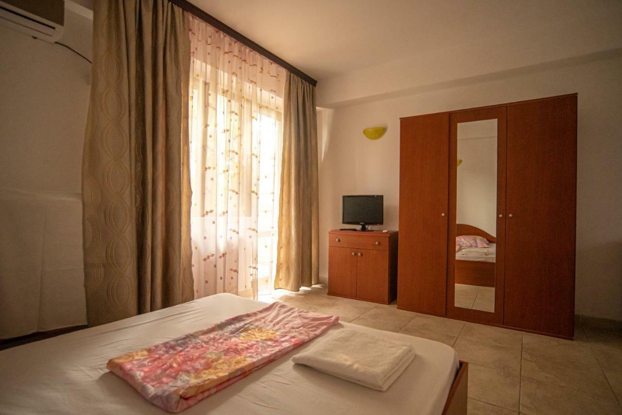 La Papu Si Maia Hotel Eforie Sud  Ngoại thất bức ảnh
